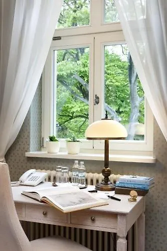 Bossa Nova Silence & Boutique 4*