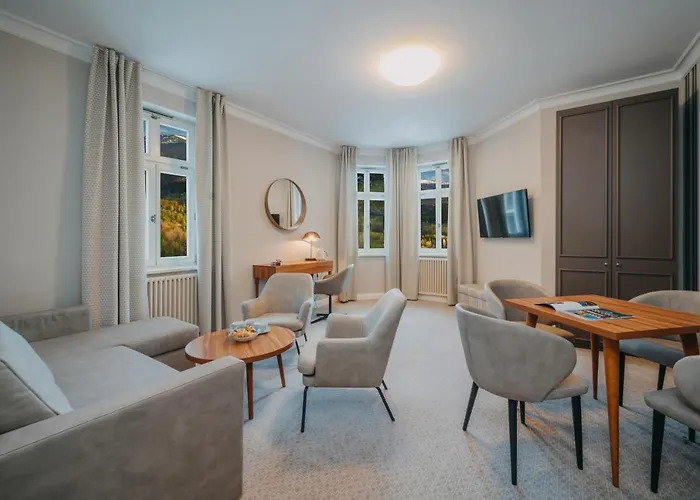 Bossa Nova Silence & Boutique Шклярска-Поремба