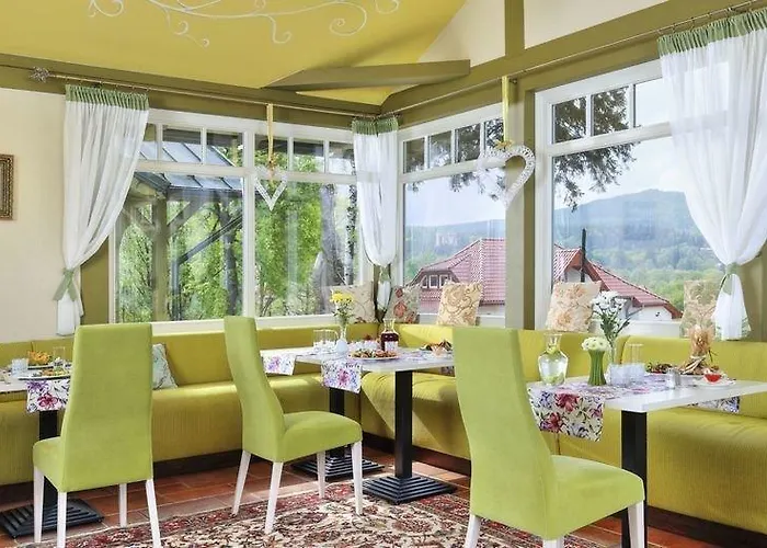 Bossa Nova Silence & Boutique Шклярска-Поремба